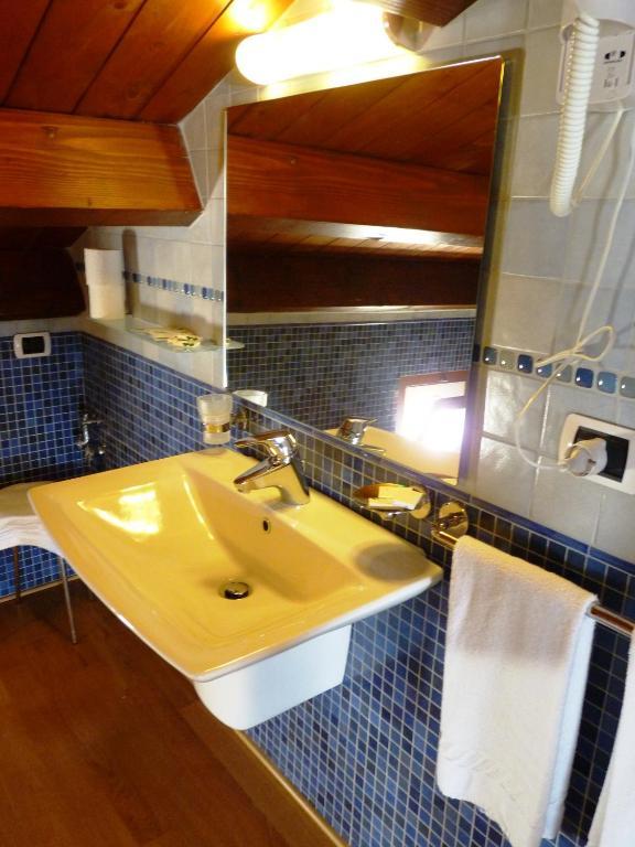 Hotel Quarte Sayal Alghero Pokoj fotografie